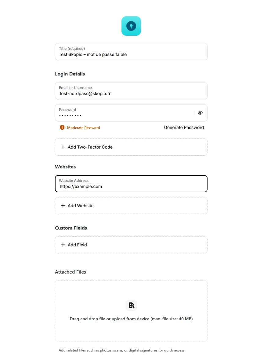 Édition d'une fiche NordPass : champ code 2FA (TOTP), plusieurs sites web, champs personnalisés et pièces jointes jusqu'à 40 Mo